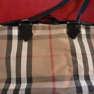 Burberry sac